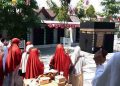 Jemaah Umroh Asal Blora Tetap Berangkat Meski Ada Konflik di Timur Tengah 14 Jemaah Umroh Asal Blora Tetap Berangkat Meski Ada Konflik di Timur Tengah