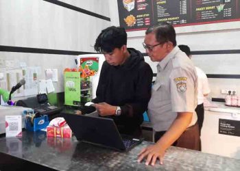 Sesuaikan Data Pajak, Bapenda Kendal Lakukan Pengecekan Tapping Box