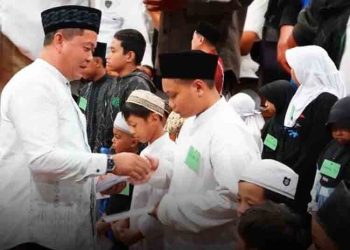 Ketua DPRD Pati Beri Santunan ke Anak Yatim di Acara Tarhima