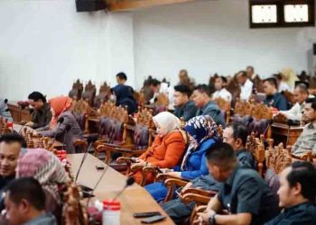 DPRD Pati Usulkan Pembagian Seragam Gratis untuk Pelajar SD-SMP
