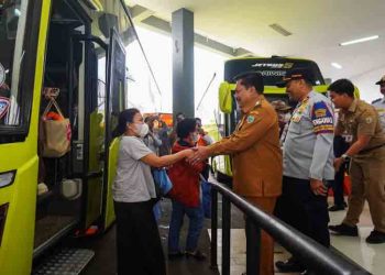 Tiba di Salatiga, Walkot Robby Sambut 250 Pemudik dari Jakarta