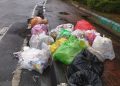 Diguyur Hujan, Sampah di Jepara Menumpuk Akibat Keterlambatan Armada Pengangkut 12 Diguyur Hujan, Sampah di Jepara Menumpuk Akibat Keterlambatan Armada Pengangkut