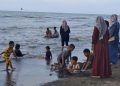 Pantai Indah Kemangi Kendal Jadi Tujuan Wisata saat Libur Lebaran 12 Patroli di Pusat Perbelanjaan Blora Mulai Diintensifkan di Hari Ketiga Lebaran