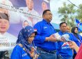 Joni Kurnianto Minta Warga Pati Melarisi Dagangan UMKM di Momen Jelang Lebaran 12 Bagikan 500 Takjil, Fraksi Demokrat DPRD Pati Ambil Jajanan dari Pelaku UMKM