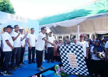 Buka Jalan Santai Hardiknas, Plt Bupati Pati Beri Pesan Ini ke Tenaga Pendidik