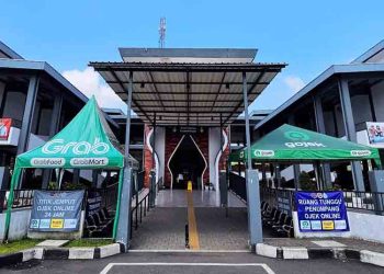 Layani Penumpang Bus, Ojol di Terminal Tingkir Salatiga Beroperasi 24 Jam
