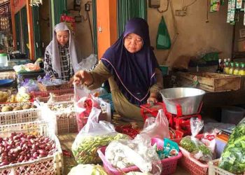 Harga Sejumlah Komoditas Naik, Pedagang di Demak Keluhkan Daya Beli Turun