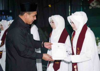25 Santri Penghafal Al-Qur’an di Kendal dapat Tali Asih Langsung dari Wagub Jateng