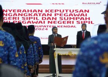 569 CPNS Kendal Resmi Diangkat Jadi PNS, Bupati Tika Minta Kinerja Ditingkatkan
