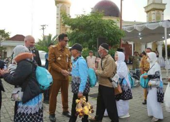 Jemaah Haji Tiba di Klaten, Bupati Hamenang Sambut Gembira