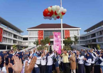 Apresiasi Pengabdian Bidan di HUT IBI, Bupati Sragen: Bukan Sekedar Profesi 5 Apresiasi Pengabdian Bidan di HUT IBI, Bupati Sragen: Bukan Sekedar Profesi