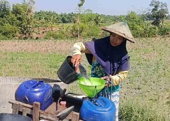 Sulit dapat Air Bersih, Warga Blora Mulai Terdampak Musim Kemarau Tahun Ini