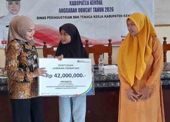 2.976 Pekerja Rentan Terdaftar BPJS, Bupati Tika: Pemkab Kendal Bayar Iurannya
