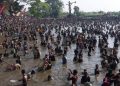 Tradisi Memet Ikan Meriahkan Hari Jadi Klaten ke-222, 2 Ton Ikan Ditebar untuk Warga 11 Tradisi Memet Ikan Meriahkan Hari Jadi Klaten ke-222, 2 Ton Ikan Ditebar untuk Warga