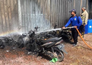 6 Unit Motor di Batealit Jepara Hangus Terbakar, Diduga Korsleting Listrik