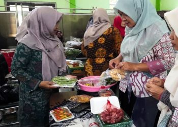 Tingkatkan Nilai Jual, DPP Kendal Bekali Petani Pengemasan Produk dan Pemasaran Digital