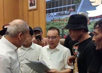 Siap Mundur, DPR RI Tegaskan RUU Perampasan Aset Disahkan Paling Lambat 15 Desember 3 Siap Mundur, DPR RI Tegaskan RUU Perampasan Aset Disahkan Paling Lambat 15 Desember