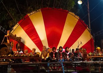 Nunggak Semi, Puluhan Anak Mainkan Gamelan di Kampung Sekararum Rembang