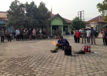 Bekali Warga Langkah Cegah Kebakaran, Bupati Kendal Harap Minimalisir Risiko 