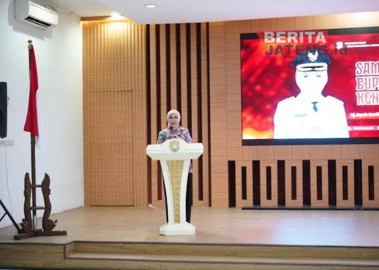 Bupati Tika Dorong Pemuda Kendal Ambil Peran Kontribusi Lewat Imaken 1 Bupati Tika Dorong Pemuda Kendal Ambil Peran Kontribusi Lewat Imaken