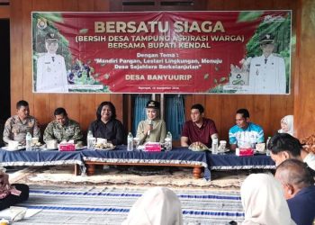 Bupati Kendal Jawab Aspirasi Warga Banyuurip, Mulai Normalisasi Sungai Hingga Jalan