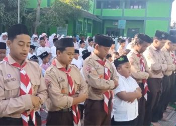 Ratusan Santri di Grobogan Ikuti Salat Istisqa’, Minta Hujan Turun di tengah Kemarau