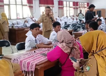 Korban Dugaan Keracunan MBG Capai 216 Orang, DPRD Blora Sorot Kinerja Mitra