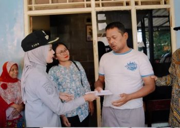 Bupati Tika Salurkan Bantuan KaJeN ke Penyandang Disabilitas Boja Kendal